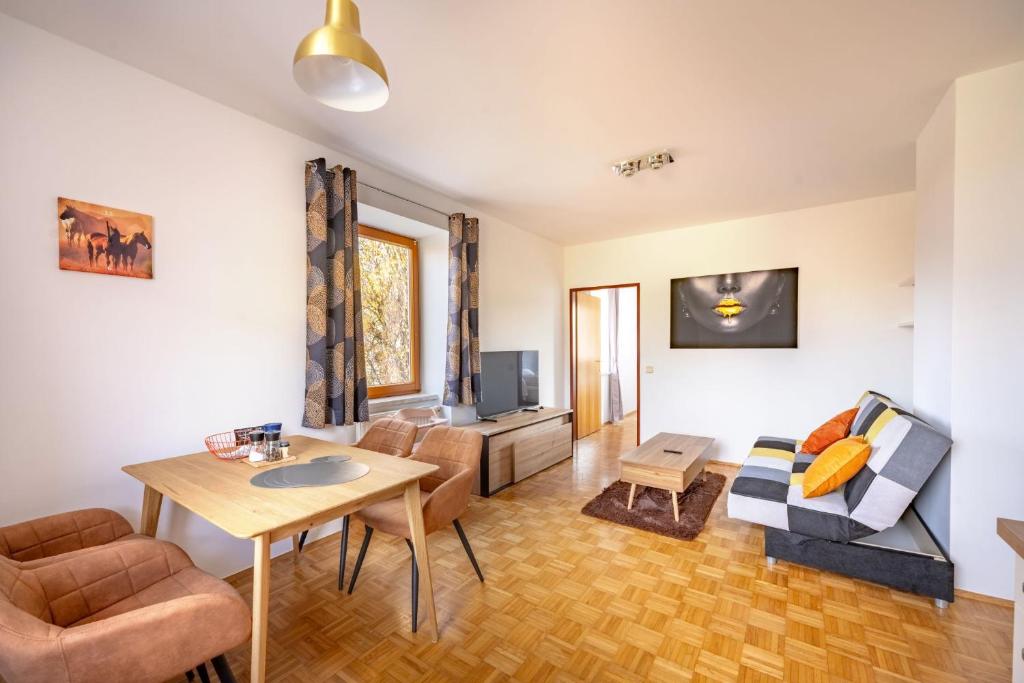 TAMLiving Schiparadies Mürztal Neu Küche WIFI TV