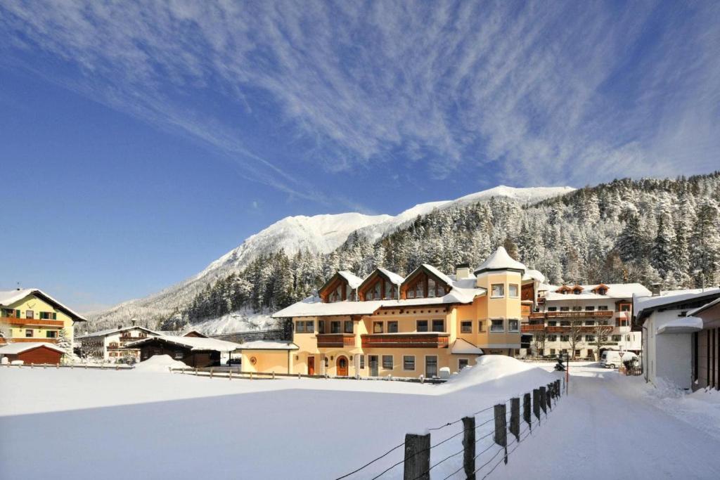 Apartment in Achenkirch with a garden