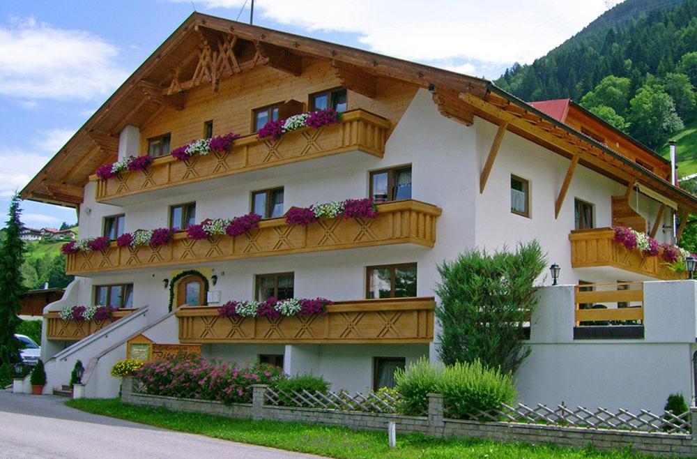 Apartments Pitztaler Nachtigall