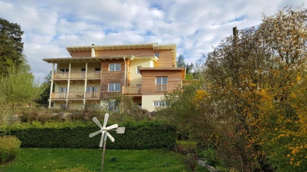 Charmantes Appartement in Oberdellach mit Garten, Terrasse und Grill