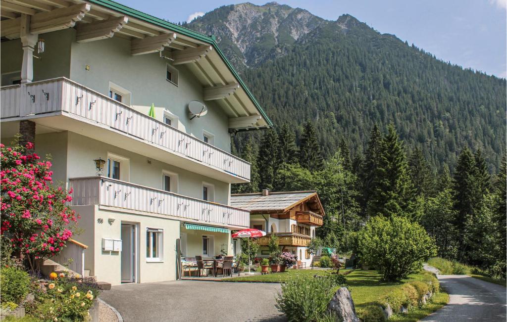 Ferienwohnung - Wald Am Arlb,