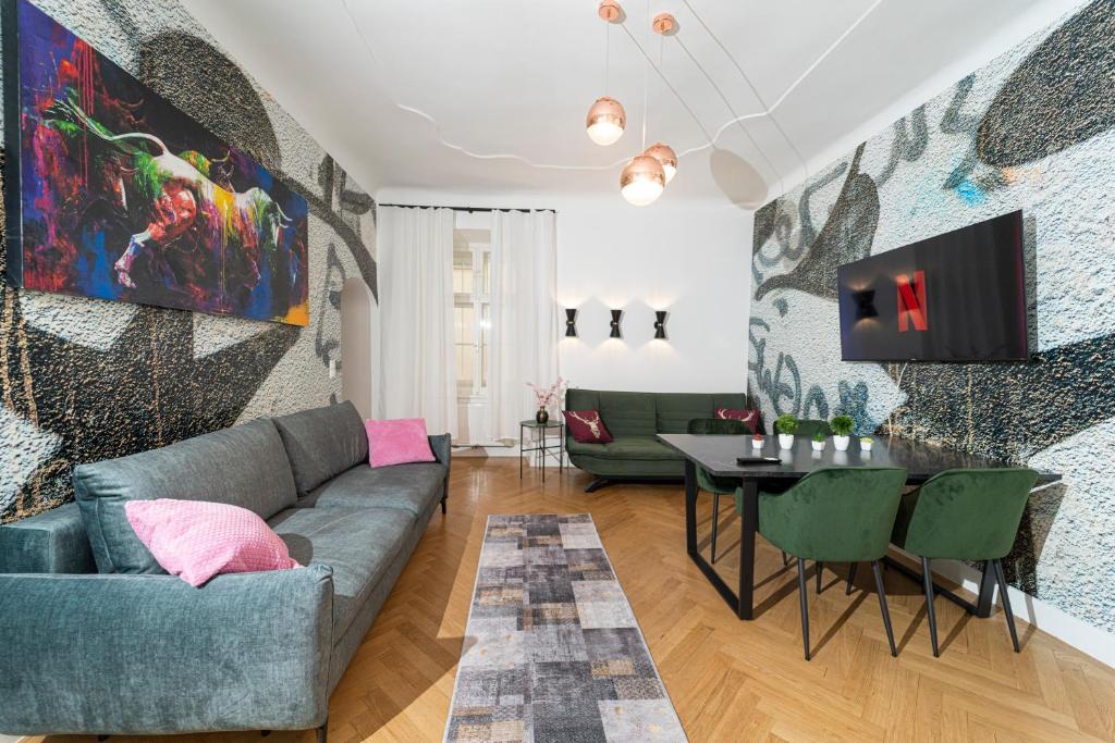 CENTRAL Stephansdom apartment I Netflix I Self Check In