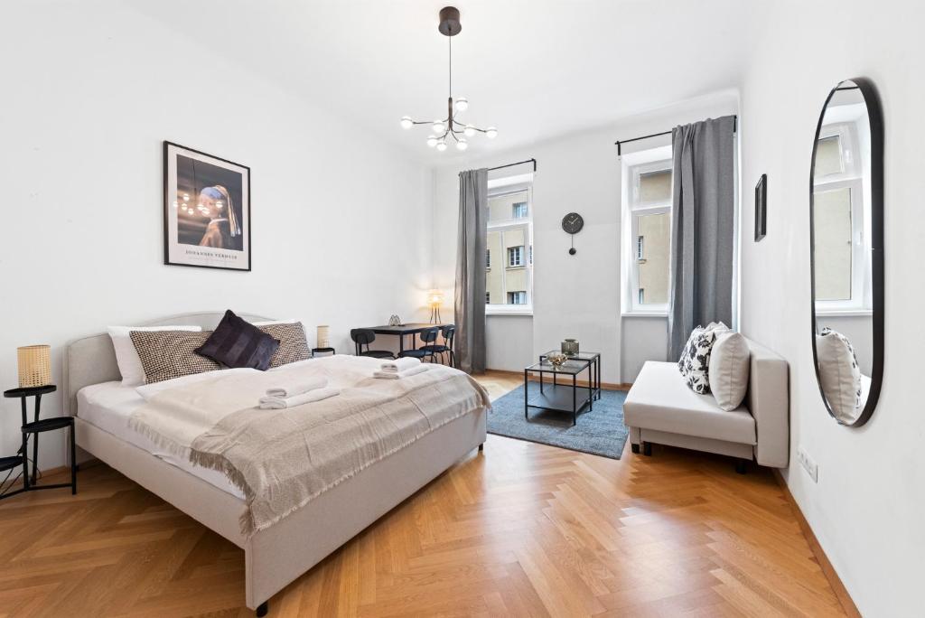 Cozy Apartments in 16th District