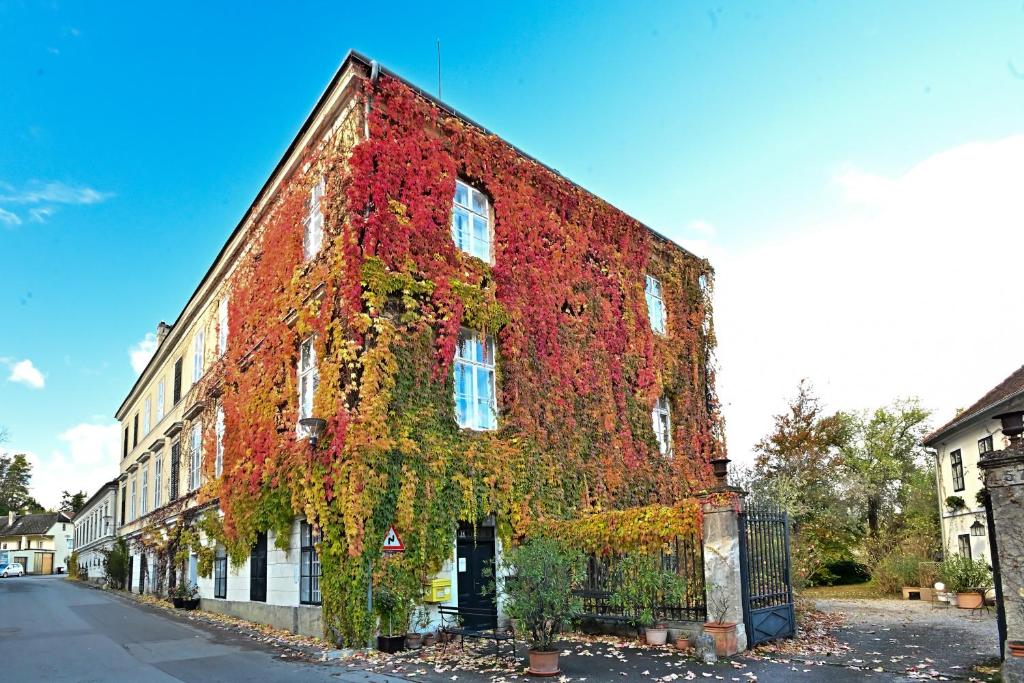Schloss Hollenburg Aparte Apartments